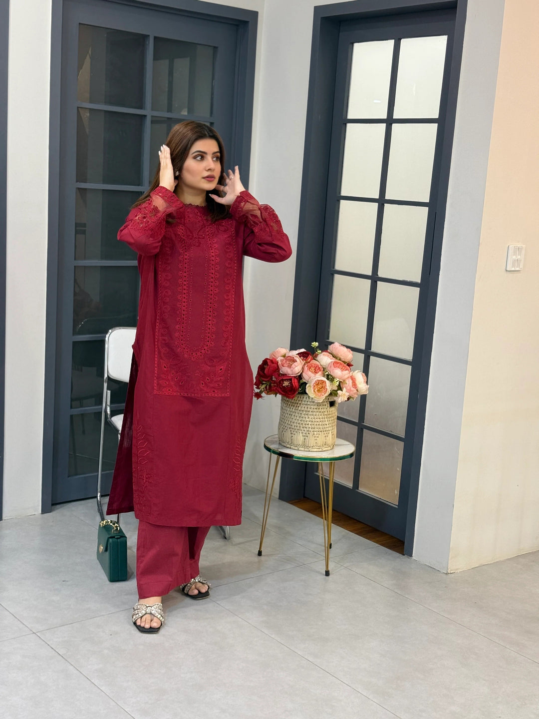 Sf 390 lawn  chikankari