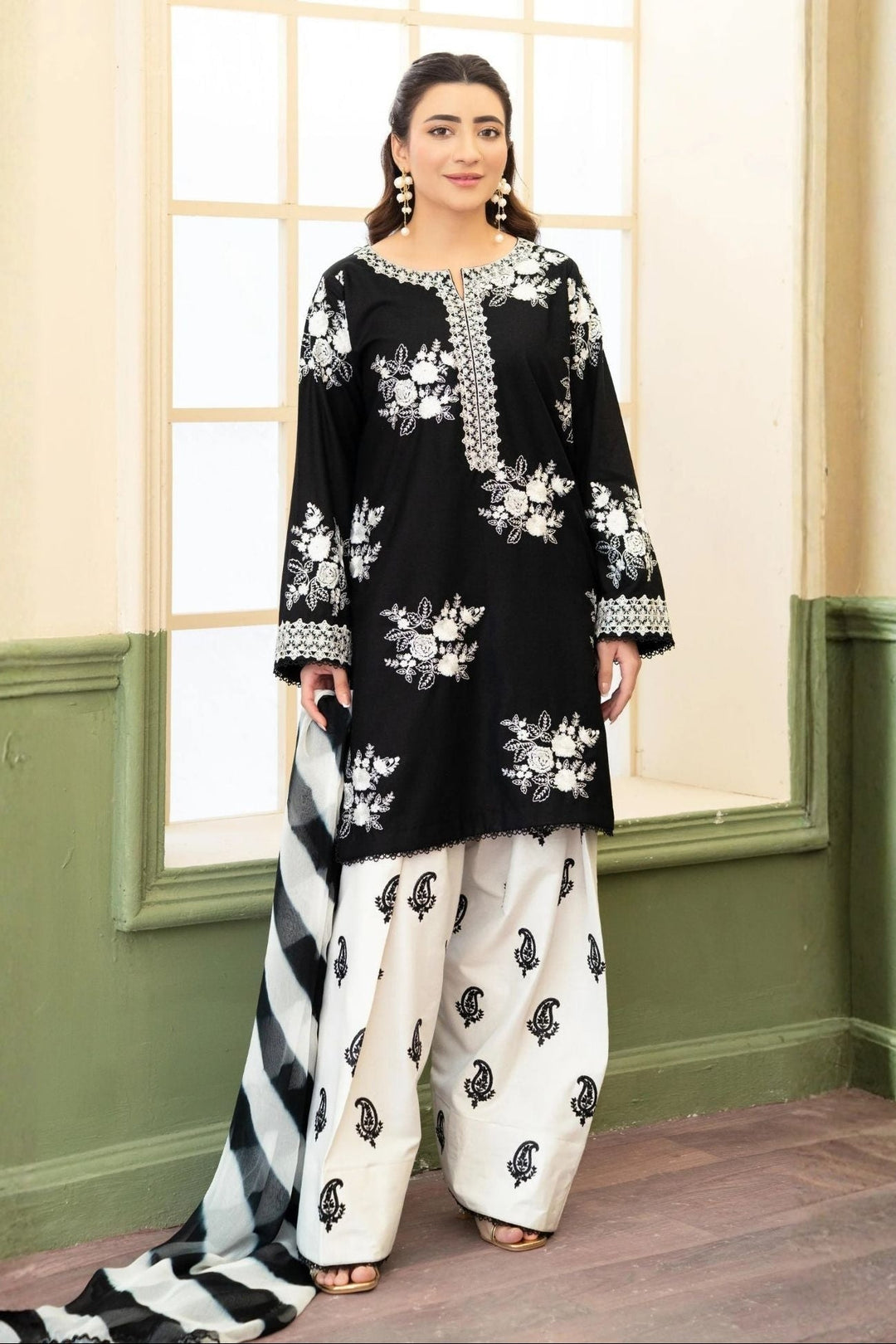 Maria.B Premium Luxury Lawn Unstitched 3-Piece Heavy Embroidered Suit