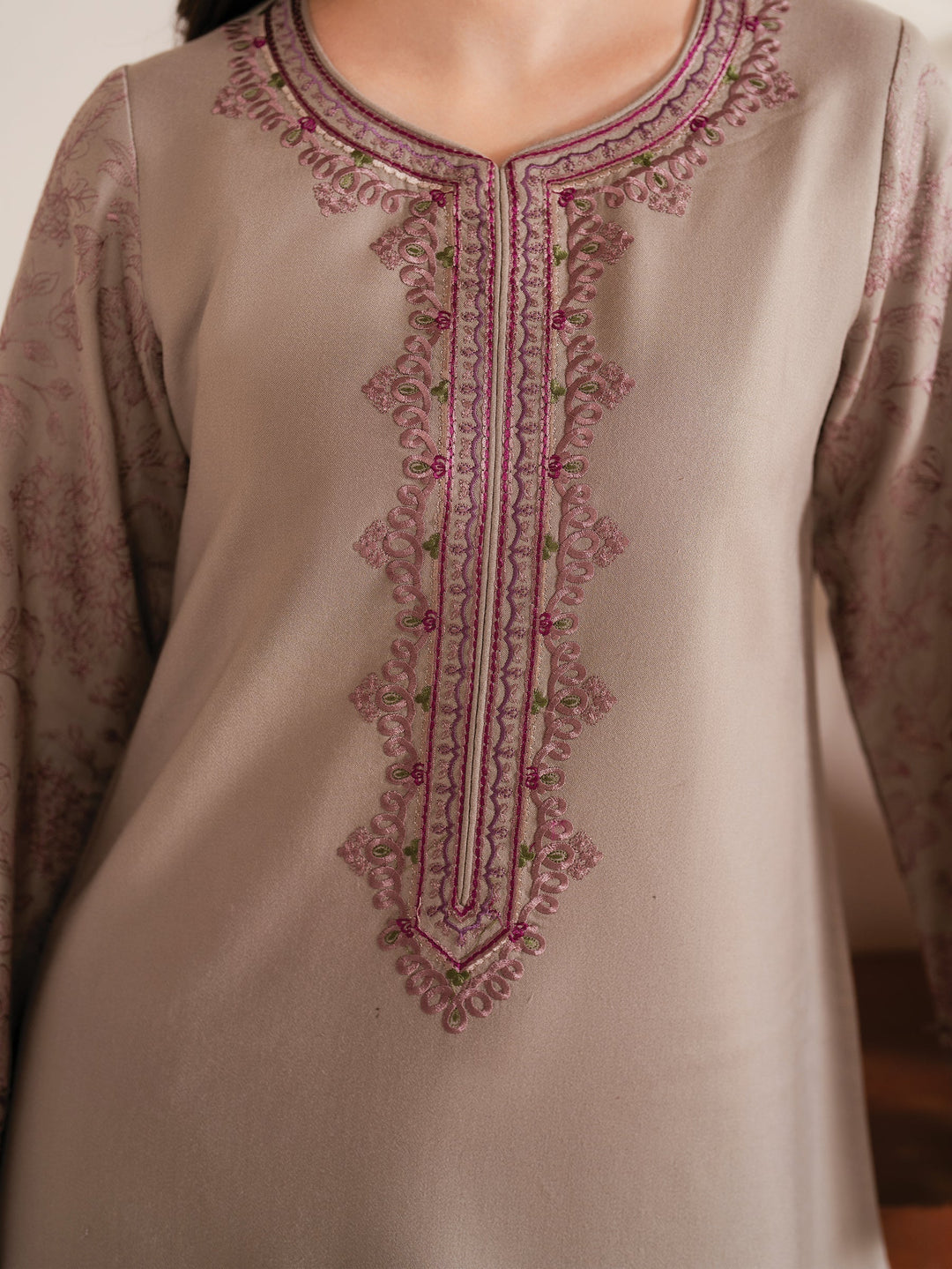 Garnet Premium Luxury Lawn Unstitched 3-Piece Heavy Embroidered Suit